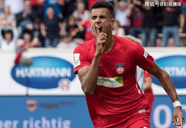  汉诺威96主场龙属性助力德甲抢分